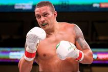 Oleksandr Usyk Dereck Chisora Points Win Wembley Arena Anthony Joshua Watching On