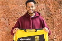 Hyderabad Fc Sign Attacking Midfielder Roland Alberg On Loan