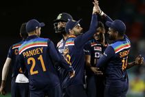 India Vs Australia 2nd T20i Live Updates India Opt To Bowl