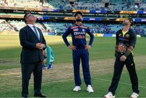 India Vs Australia 2nd T20i Toss Report And Playing Xi Details