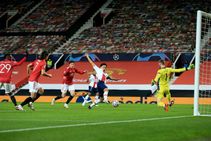 Man Utd Psg Champions League Fred Red Card Marquinhos Neymar Star Report