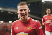 Manchester United Leeds United Premier League Report Scott Mctominay Makes History Bruno Fernandes Scores Twice