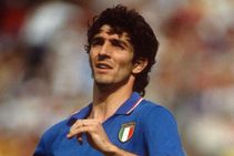 Paolo Rossi Dies Italy S 1982 World Cup Hero Passes Away At 