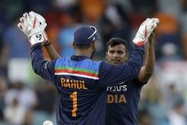 India Vs Australia 1st T20i Debutant T Natarajan Receives Cap From Jasprit Bumrah