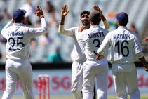 India Vs Australia 2nd Test Sehwag Lauds Rahane For Outstanding Bowling Changes