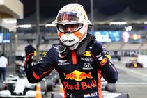 F1 2020 Verstappen Snatches Abu Dhabi Pole Ahead Of Mercedes Duo