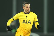 Gareth Bale Must Earn Minutes Tottenham Boss Jose Mourinho