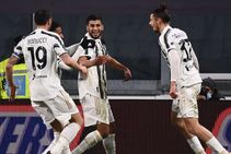 Juventus Beat Genoa 3 2 Reach Coppa Italia Quarter Finals