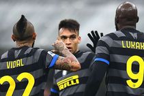 Lautaro Martinez And Romelu Lukaku Score For Inter In 4 0 Win Over Benevento