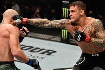 Ufc 257 Poirier Stuns Mcgregor With Second Round Knockout