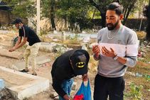 Mohammed Siraj Goes Straight To His Father S Grave After Landing In Hyderabad Dedicates Win To Him
