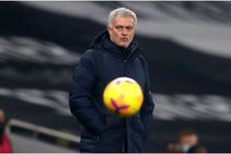 Jose Mourinho Blames Individual Mistakes For Tottenham Dropping Points
