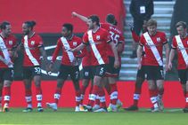 Southampton 1 0 Arsenal Gabriel Own Goal Sees Cup Holders Ousted