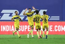Isl 2020 21 Hyderabad Fc Vs Kerala Blasters Fc Hyderabad S Ruthless Second Half Blitz Sends Kerala