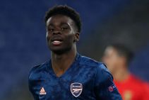 Arsenal Draw 1 1 Benfica Europa League Round Of 32 First Leg