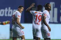 Isl 2020 21 Sceb Vs Bfc Bengaluru Revive Playoff Hopes With Clinical Win Over East Bengal