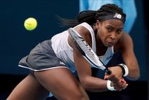 Coco Gauff Through In 3 Tough Sets In Australian Open Tuneup Easy Win For Serena Williams