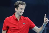 Medvedev Rublev Send Ruthless Russia Through Zverev Earns First Win Atp Cup