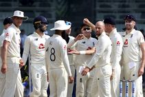 Very Difficult To Tell Players Not To Play Ipl England Coach Silverwood Admits After Chennai Loss