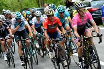 Cycling Discovery Becomes Global Home Of The Giro D Italia With Long Term Rights Agreement