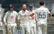 India Vs England 2021 Boys Helped Me Stay Strong Leach On Comeback After Pant Hammering