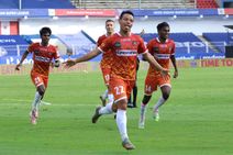 Isl 2020 21 Fc Goa Firm Up Playoff Hopes As Bengaluru Fc Bid Goodbye