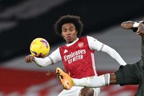 Mikel Arteta Backs Willian Following Criticism From Arsenal Legend Tony Adams