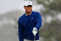 Tiger Woods Car Crash Suffers Leg Injuries Surgery Los Angeles Hospital