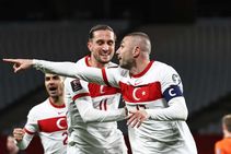 Turkey 4 2 Netherlands Yilmaz Hat Trick Sinks Dutch In Thrilling World Cup Qualifying Opener