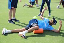 Ipl 2021 Delhi Capitals Players Undergo First Training Session