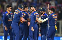 India Vs England 3rd T20i Dream11 Prediction Fantasy Tips Best Playing 11 Updates