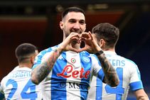 Milan Napoli Serie A Report Matteo Politano Strike Dents Rossoneri Scudetto Hopes