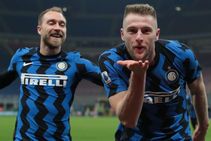 A Piece Of The Scudetto In His Pocket Conte Laughs Off Inter Title Claims For Now