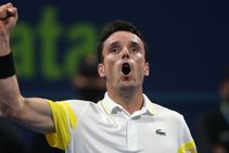 Qatar Open Bautista Agut Battles Back