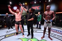 Ufc 259 Results Blachowicz Nunes Retain Belts Yan Loses Title Due To Dq