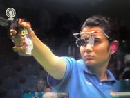 Shooting World Cup India S Yashaswini Deswal Bags Gold In 10m Air Pistol Silver For Manu Bhaker