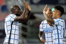 Bologna Inter Lukaku Reaches 20 Serie A Goals Nerazzurri Tighten Grip On Top Spot