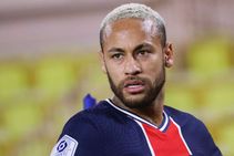 Neymar Makes First Psg Start Since February As Pochettino Stacks Attack For Lille Clash