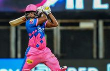 Ipl 2021 Sangakkara Backs Samson Decision To Retain Strike For Last Ball