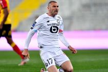 Lille Edge Closer Ligue 1 Title After Cruising Past Lens Burak Yilmaz