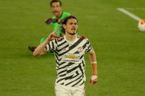 Roma 3 2 Manchester United 5 8 Agg Cavani Double Helps Solskjaer End Semi Final Curse