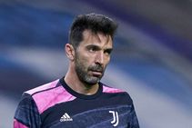 Gianluigi Buffon To Leave Juventus Great Players Over 