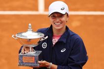 Iga Swiatek Thrashes Karolina Pliskova To Secure Rome Title Top 10 Spot Wta Rankings