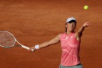 Swiatek Beats Gauff Sets Up Rome Final Against Pliskova Wta