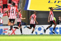 Brentford 2 0 Swansea City Toney Marcondes Send Bees Into Premier League For First Time