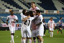 Atalanta 0 2 Milan Kessie Clinches Champions League Return