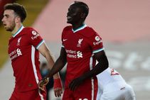 Liverpool 2 0 Southampton Mane And Thiago Keep Reds In Hunt For Champions League