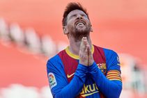 Barcelona Send Birthday Message To Messi Will He Sign New Contract