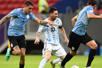 Argentina 1 0 Uruguay Messi Lifts La Albiceleste To First Copa America Win