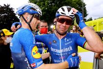 Tour De France Mark Cavendish Stage Four Sprint Triumph Emotional Rider Protest